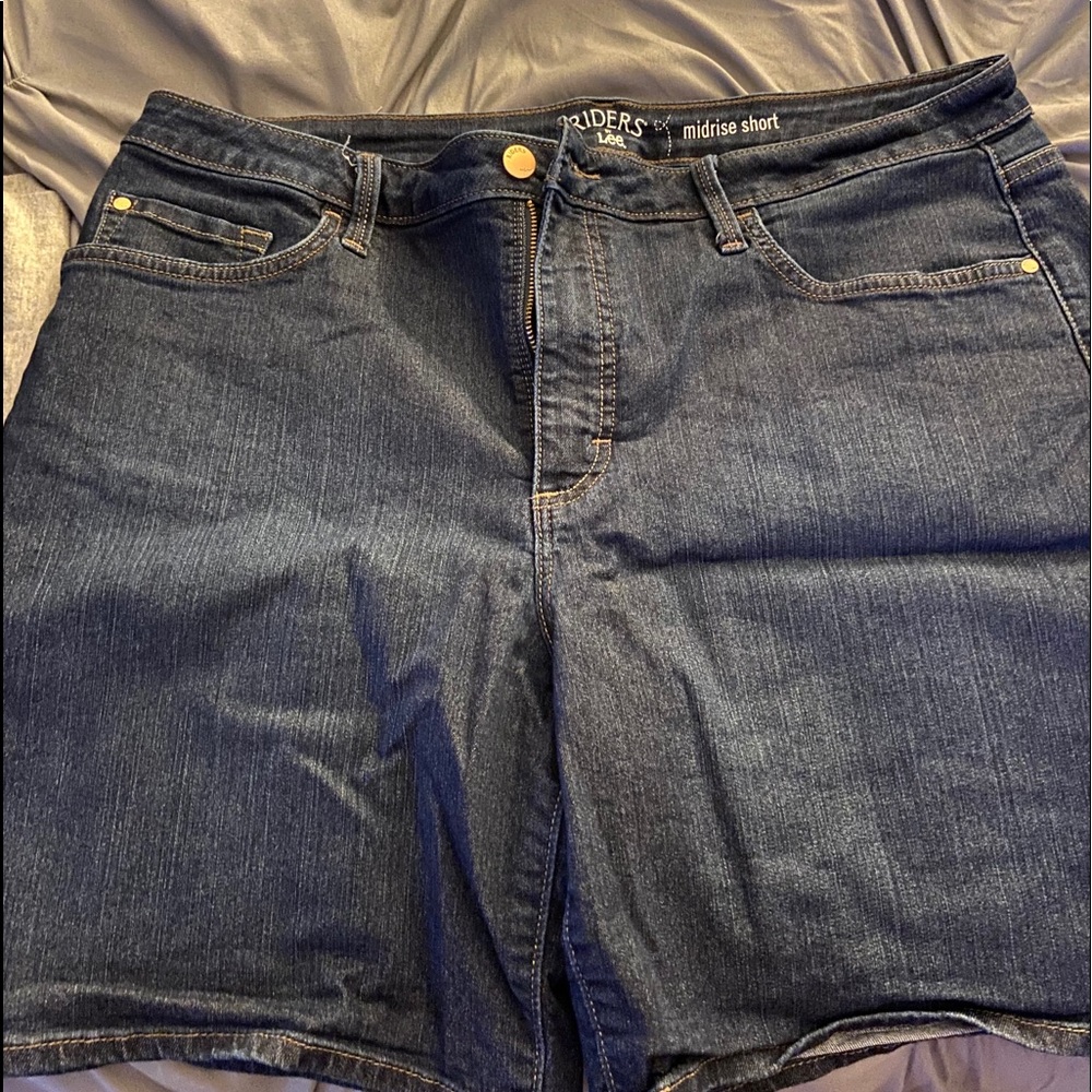 Ladies Jean Short